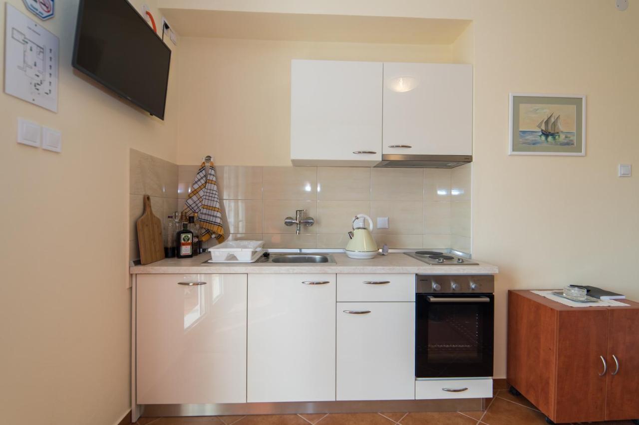 Pulastar Apartment
